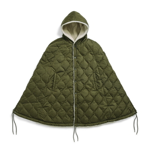 ミリタリーダウンケープ