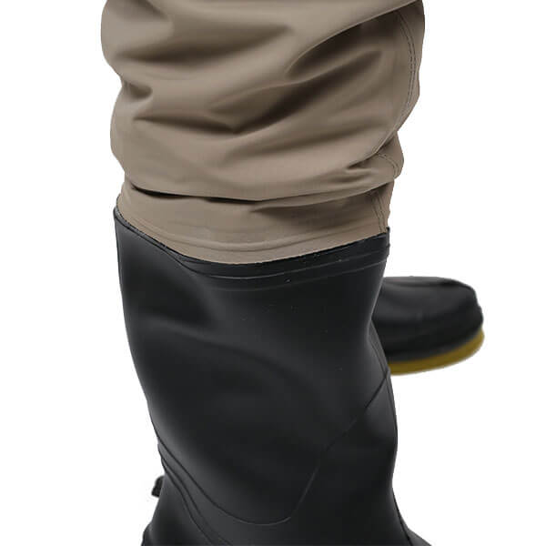 ウェーダーのソック部分その1