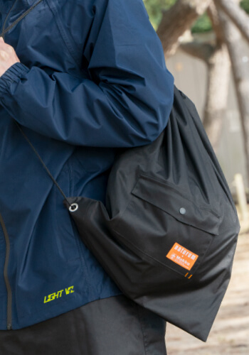 大型収納袋つき