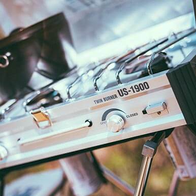 [キッチンスタンドII]が一台あれば、調理しやすくなること間違いなし♪