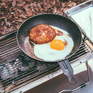 [ユニセラ]×[ユニセラTGワイヤー網]で焦げずに調理可能。