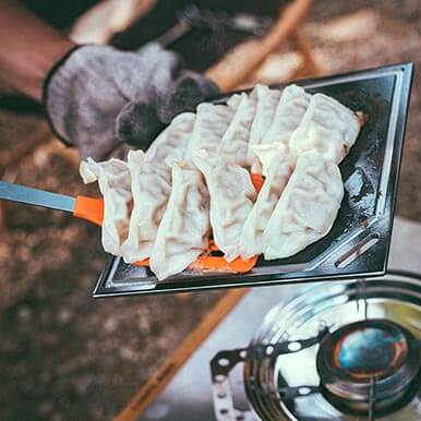 [餃子]×[ビール]×[白飯]はまさに三種の神器！[クロテツ]を使って挑戦！