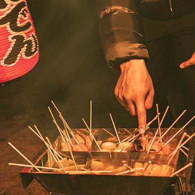 肌寒い時に嬉しいのはやっぱりおでん！今回は、屋台風！？