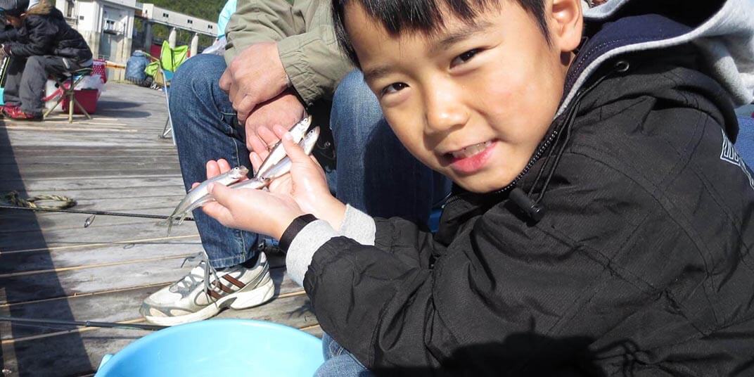 ワカサギを釣ってみよう！